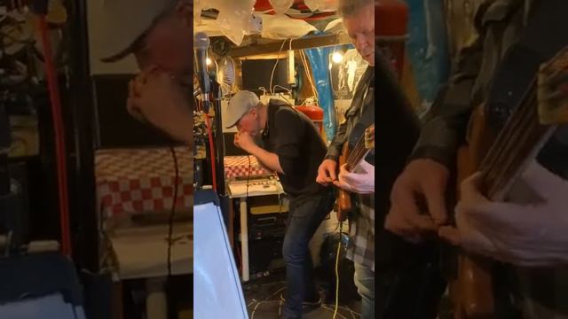 Adena Stompers Blues Band en répète play Mary Had a Little Lamb смотреть онлайн