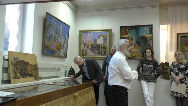 Выставка Николая Куца. Экскурсия Артёма Киракосова. смотреть онлайн