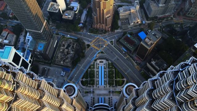 Kuala Lumpur feat Petronas Twin Towers | World's Tallest Twin Towers смотреть онлайн