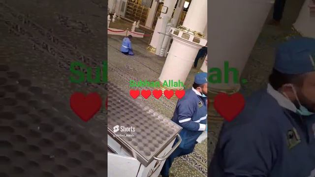 Darood Sharif The Heart Touching Voice#haramsharif #islamic #naat #daroodsharif #allah #madinah