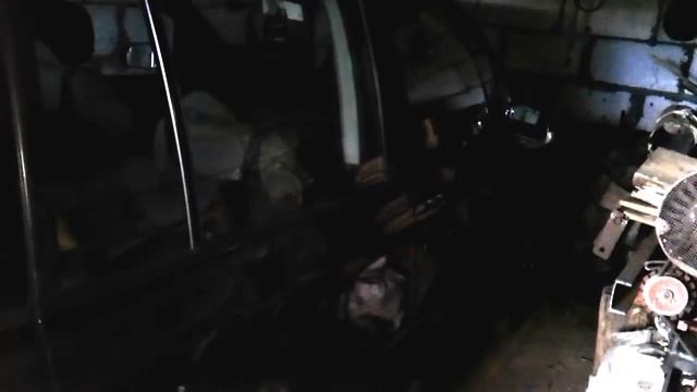 ОТКРЫЛ "ЗАБРОШЕННЫЙ" ГАРАЖ А ТАМ... ГАРАЖ С СЮРПРИЗОМ смотреть онлайн