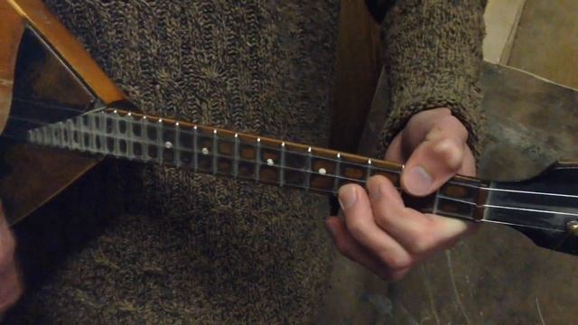 ЗВЕЗДА ПО ИМЕНИ СОЛНЦЕ на балалайке. Урок игры на балалайке. смотреть онлайн