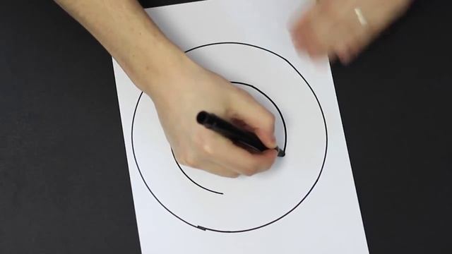 (Хитрости жизни 1)Как нарисовать идеально ровный круг без циркуля смотреть онлайн