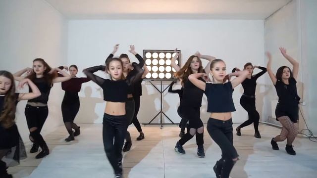Havin' Funk DS. GirlZZ In Da Vogue via Elen.no.limit. смотреть онлайн