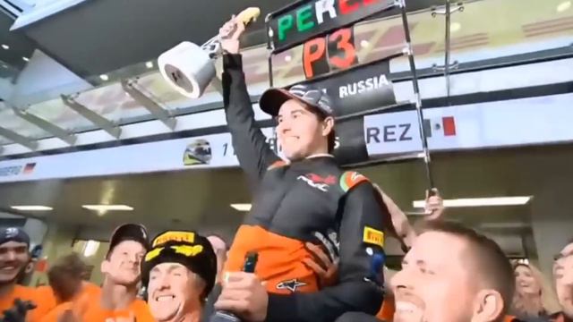 САМЫЙ ДОСТОЙНЫЙ ГОНЩИК В F1 смотреть онлайн