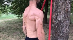 Упражнения с резиновыми петлями для рук