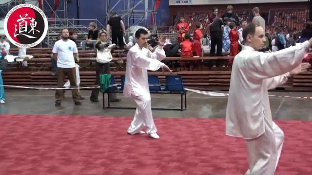 Тайцзицюань, Валерий Мухамедов. Олипиада БИ "Восток-Запад", 2010. Санкт-Петербург. смотреть онлайн