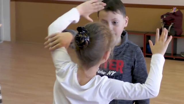 Центр танца "Глория". Занятие в группе-1. 20/09/2019г. (Group Class) смотреть онлайн