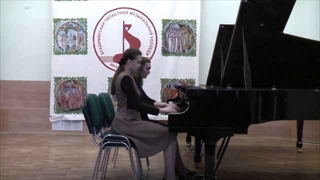 Фортепианный ансамбль Аникина Екатерина и Петрова Мария смотреть онлайн