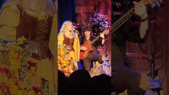 Ritchie Blackmore and Candice Night live in NYC. смотреть онлайн