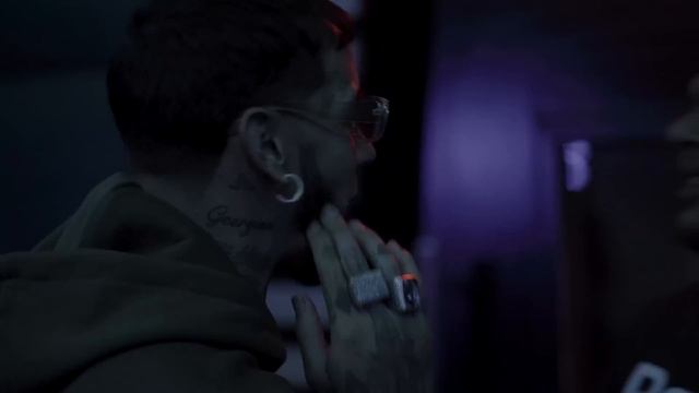 Anuel AA - Brother (Visualizer Oficial) смотреть онлайн
