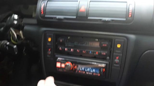 Кнопка включения салонной подсветки 1 смотреть онлайн