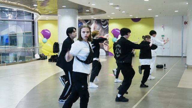 [K-POP IN PUBLIC, RUSSIA] IKON - B-DAY '벌떼' DANCE COVER BY DNA K-POP DANCE SCHOOL смотреть онлайн