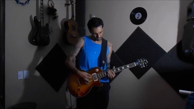 Fender Mustang / Epiphone Les Paul Standard / STP смотреть онлайн
