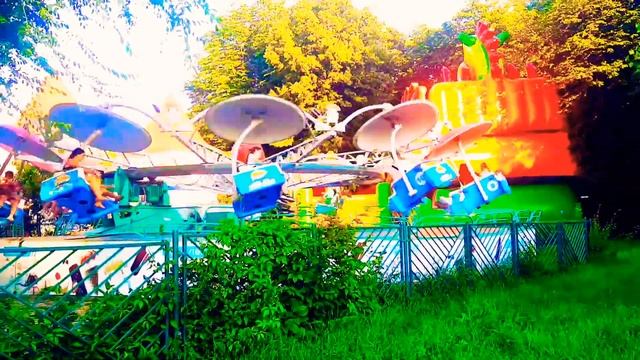 ПАРК ЩЕРБАКОВА, НЕ БЕЗОПАСНЫЕ КАЧЕЛИ смотреть онлайн