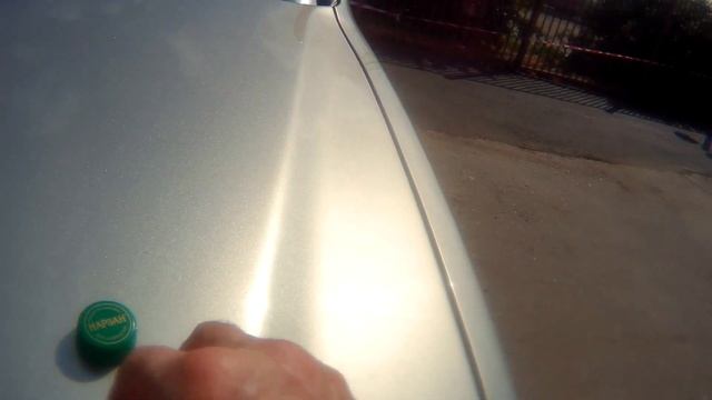 Чем удалить пятна от смолы на кузове.