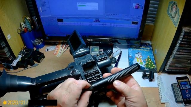 SONY HDR AX2000E Подключение внешнего микрофона смотреть онлайн