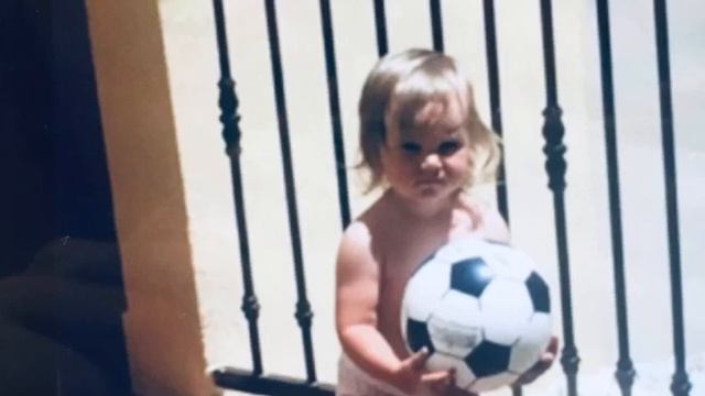 Mister mix - в кровати ночью (музыка на пианино, 2022) смотреть онлайн