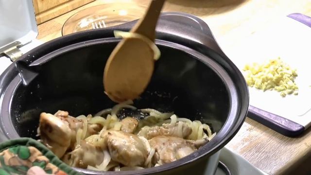 Куриный паприкаш | Просто, очень вкусно! смотреть онлайн