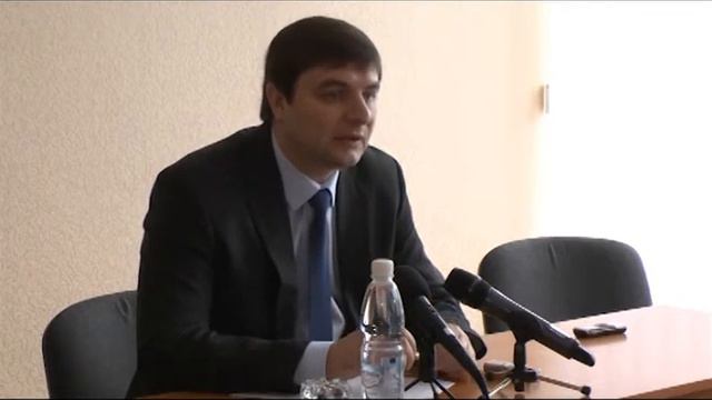 Мэр отчитался за 2012 год и поведал о том, каким будет 2013 смотреть онлайн