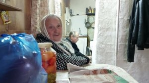 Мария Егоровна в любую погоду не сидит на месте.