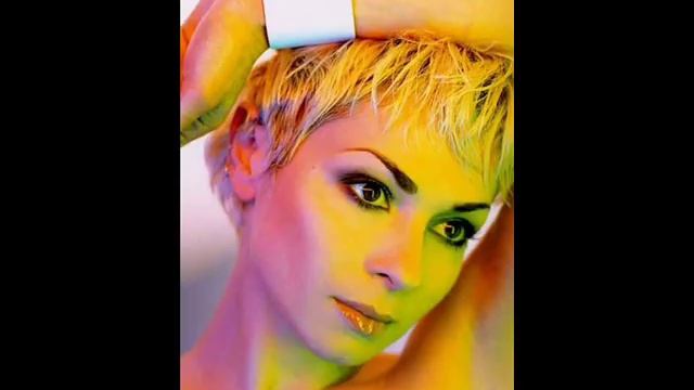 Lady Gee - The Game Is Over смотреть онлайн