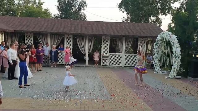 Филиппова Анастасия/Шоу балет Sky Dance Club смотреть онлайн