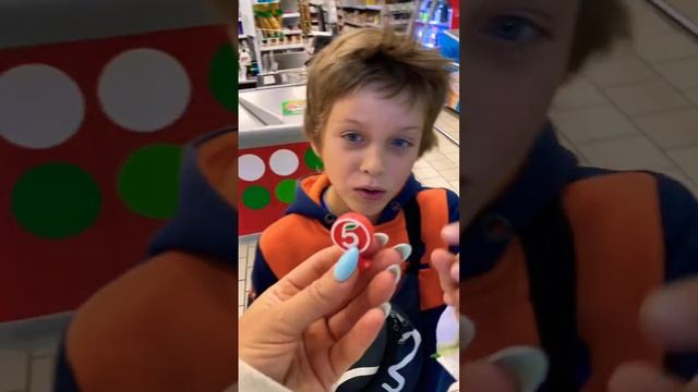 Попал крутой ЗАВР из ПЯТЁРОЧКИ