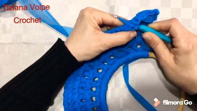BORSA A PUNTO CODA DI RONDINE смотреть онлайн