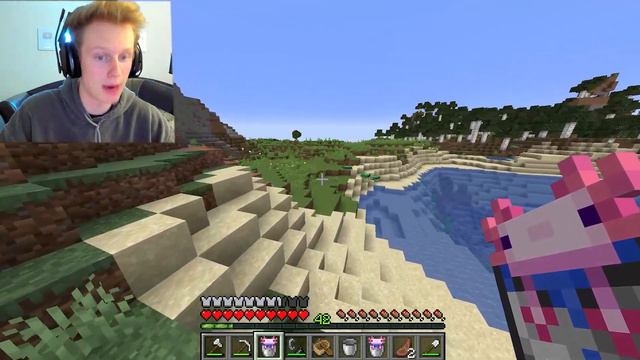 I Bought a Minecraft Axolotl in Real Life смотреть онлайн