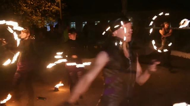 Fireshow смотреть онлайн