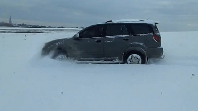 Ховер в снегу