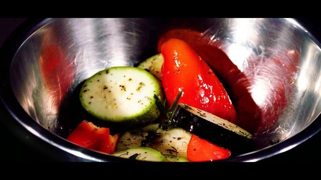 Брускетты с овощами гриль от бренд-шефа "РФ Вкус 72" Романа Федоришина смотреть онлайн