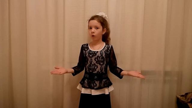 Страна читающая-Валерия Шебяева читает произведение "Стрекоза и муравей" И.А.Крылова смотреть онлайн