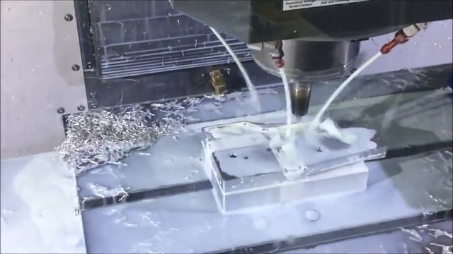 SolidCAM IMachining фрезерование на станке HAAS VF2SS. SolidCAM IMachining Milling With HAAS VF2SS