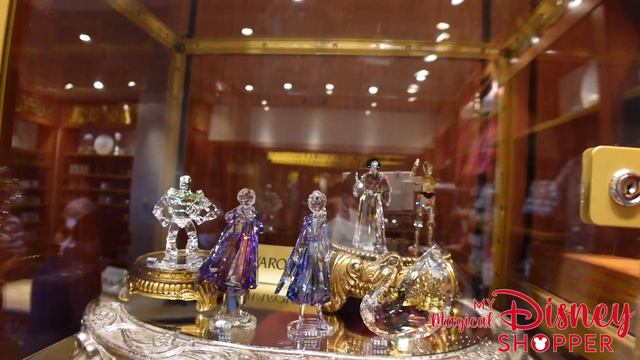 Disney Cruise Line Merchandise aboard the Disney Dream | White Caps смотреть онлайн