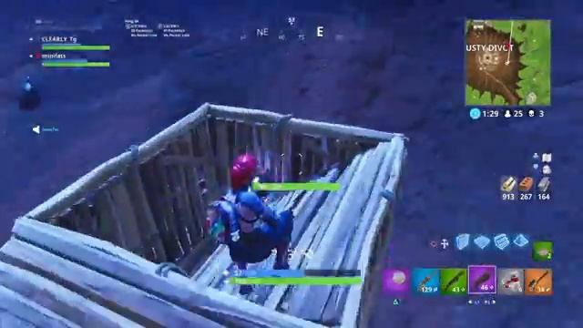 Best Builders on console React to Season 4! смотреть онлайн
