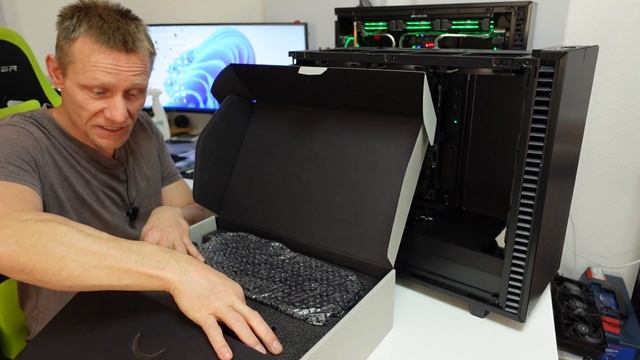 Gaming PC mit i7 13700K und Zotac 4080 Trinity OC - überraschend leise смотреть онлайн