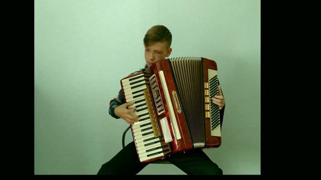 Коннова. Е "Мне цыганочка гадала..." вторая партия. смотреть онлайн