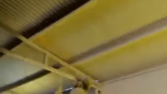 Утепление ангаров -Утепление потолка из профлиста в ангаре жесткой пеной смотреть онлайн