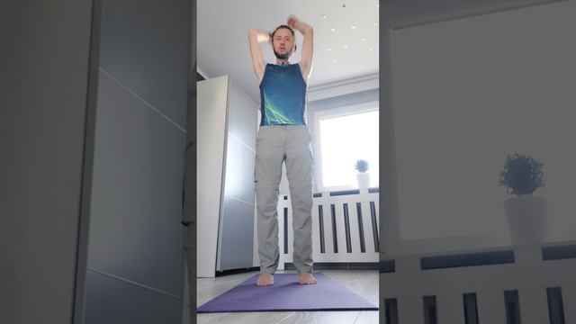 Зарядка на каждый день. 23 минуты смотреть онлайн