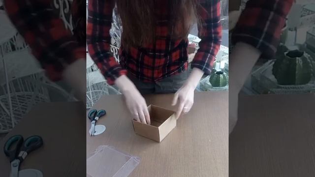 Как собрать самосборную коробку с двойными стенками и отдельной крышкой смотреть онлайн