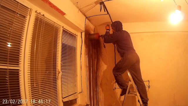 Сверление с рук ф160 за 8мин керамзитобетон 35см+4 катанки ф10мм. Ручная дрель DRILL-160F