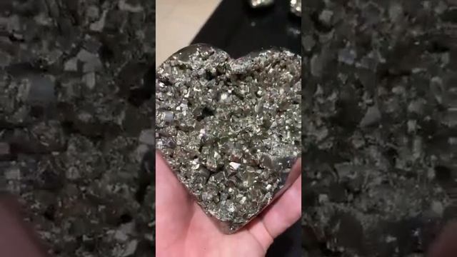 Pyrite Heart 7 смотреть онлайн