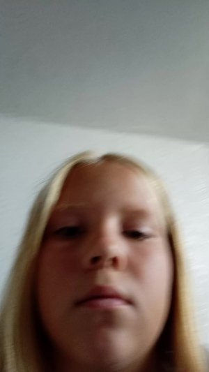 пандочка пёт сок