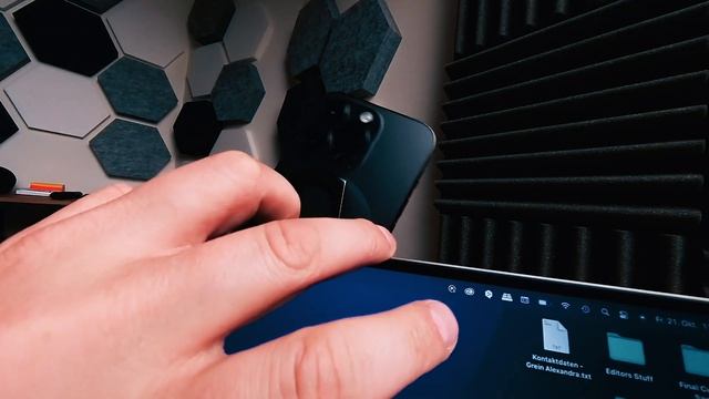 Belkin iPhone Mount mit MagSafe für Mac Notebooks смотреть онлайн