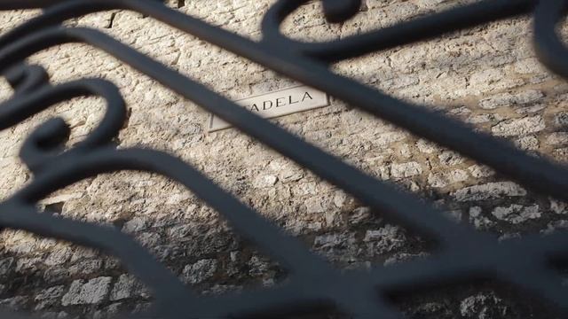 Elopement wedding in Montenegro | Pre-wedding shoot at Villa Milocer | Love story in the Old Town смотреть онлайн