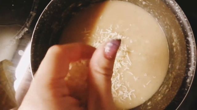 Картошка с курицей и грибами в соусе бешамель смотреть онлайн