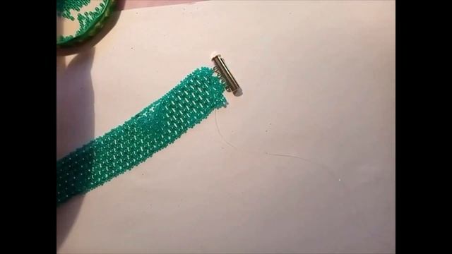Как крепить замок к браслету . смотреть онлайн