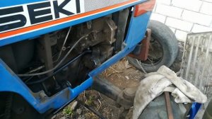 Замена масла, мини-трактор Исеки.